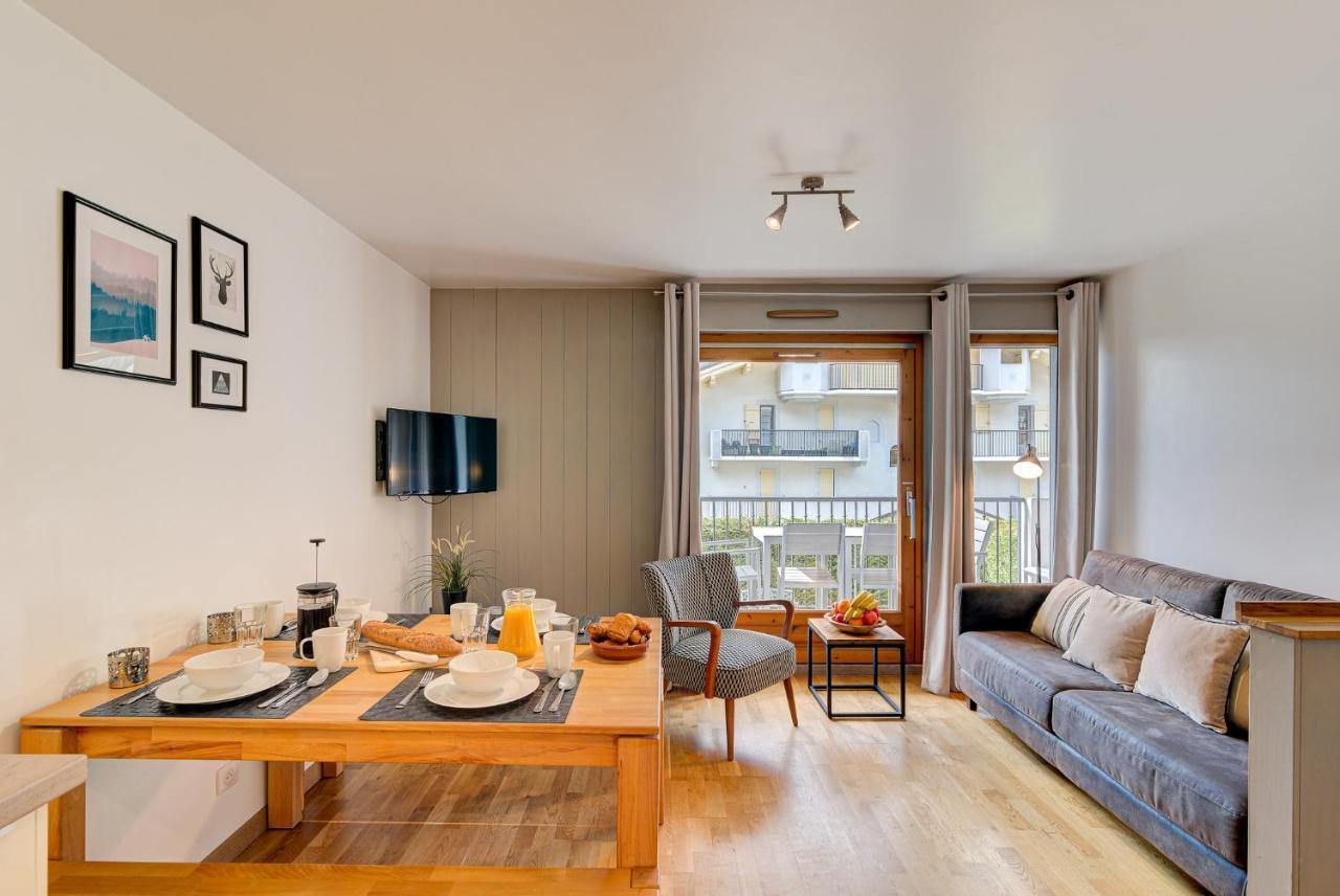Apartment Fermes Du Montenvers B11 - Alpes Travel - Central Chamonix - Sleeps 4 Buitenkant foto