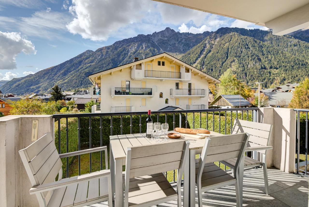 Apartment Fermes Du Montenvers B11 - Alpes Travel - Central Chamonix - Sleeps 4 Buitenkant foto