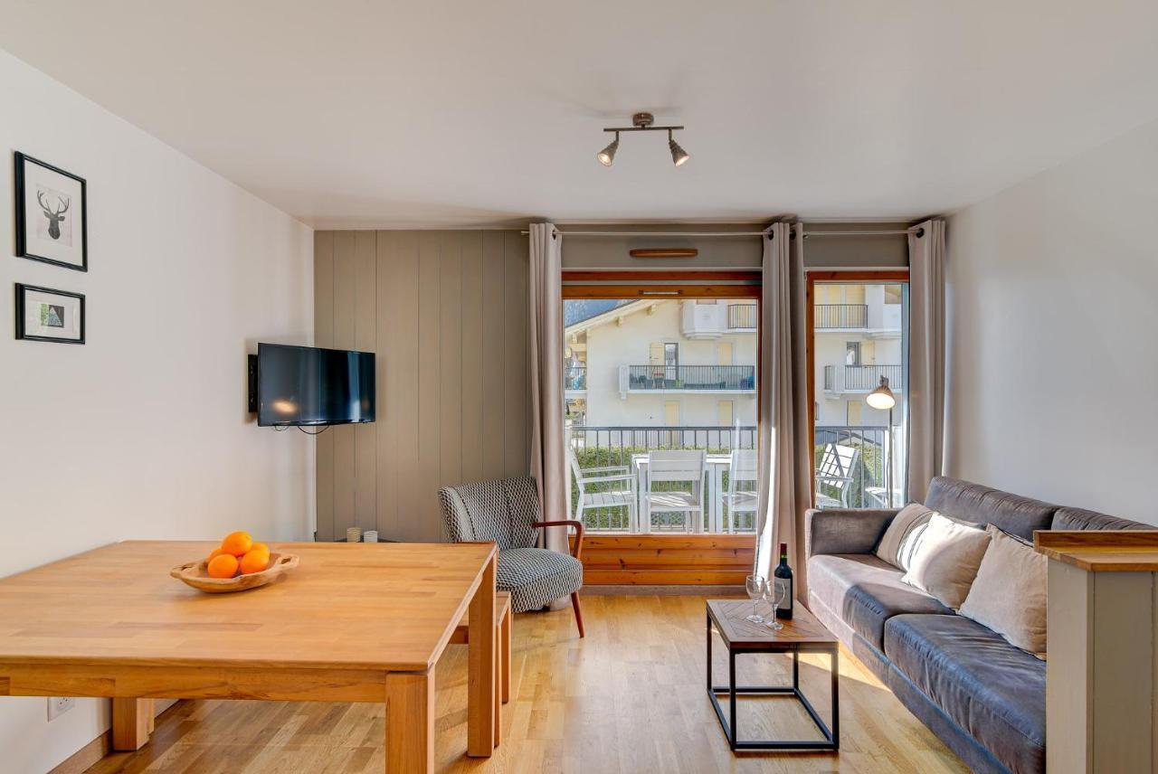 Apartment Fermes Du Montenvers B11 - Alpes Travel - Central Chamonix - Sleeps 4 Buitenkant foto